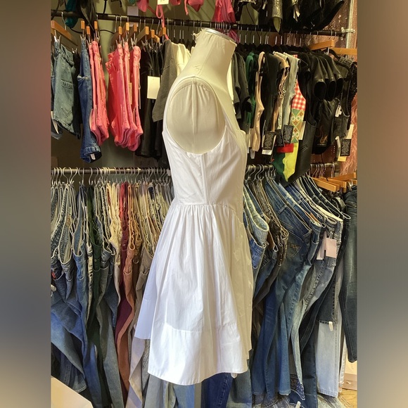 Mila Boned Flare Mini Dress In White Cotton poplin Bustier - Picture 5 of 5